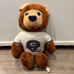 Vintage 1978 Chicago Bears “Windy” Plush Bear — 26″ — First National Bank Promo